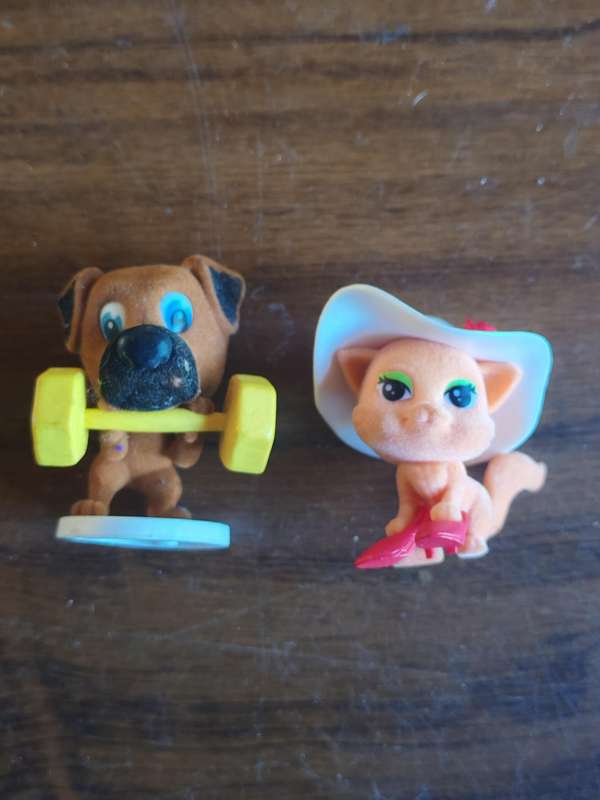 Lot of 2 vintage Sweet box Tatty Teddy figurines