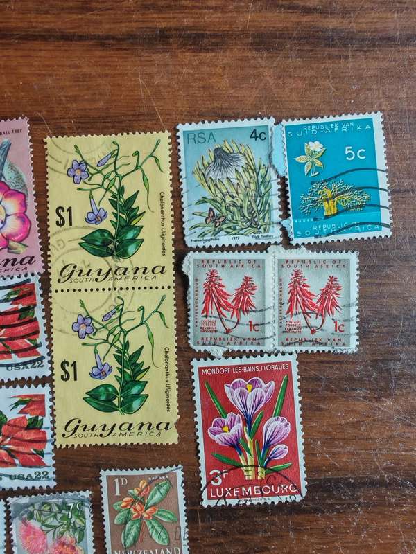 A vintage floral thematic lot of stamps from various countries