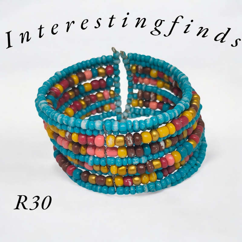 African beaded bracelet - light blue