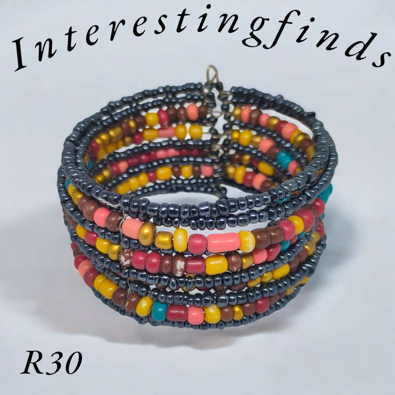 African beaded bracelet - purple
