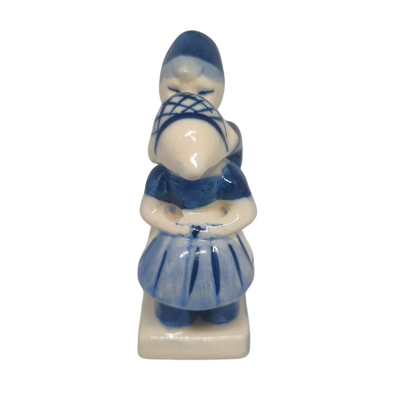 Vintage Delft kissing couple ornament