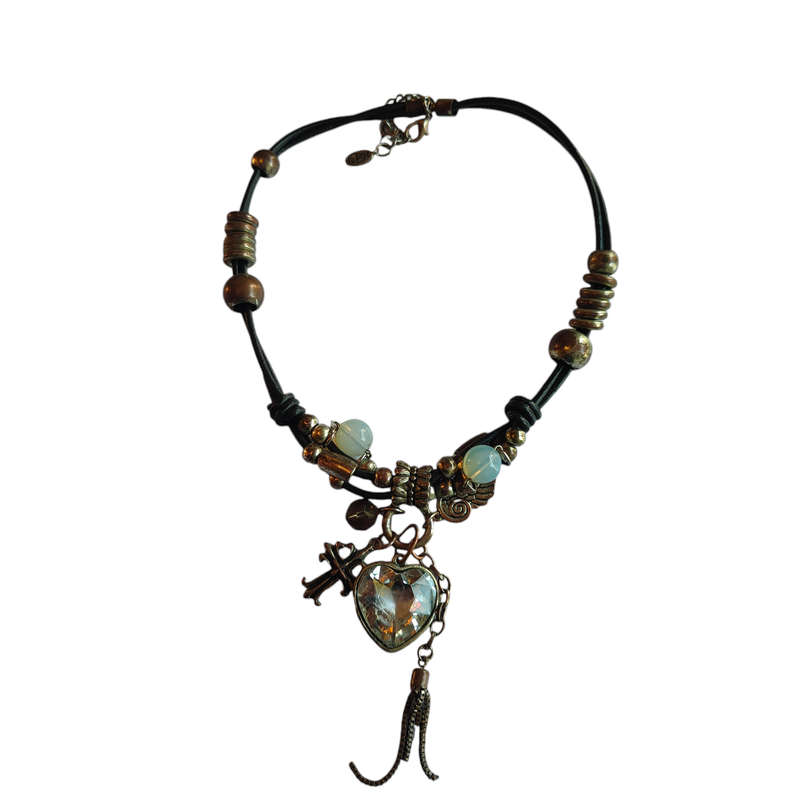 Lovely D&H necklace