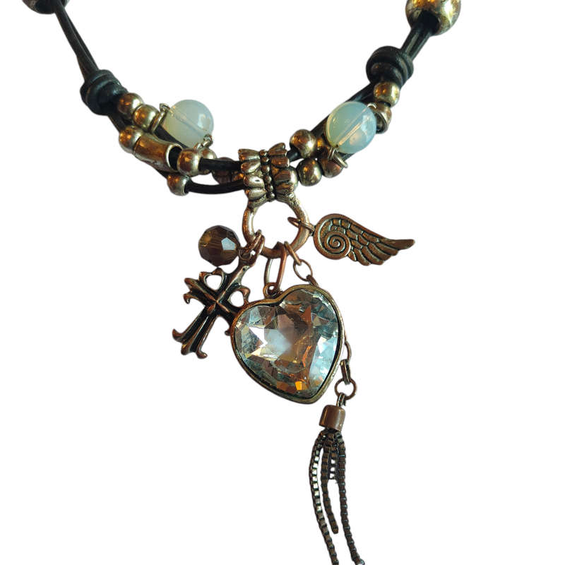 Lovely D&H necklace