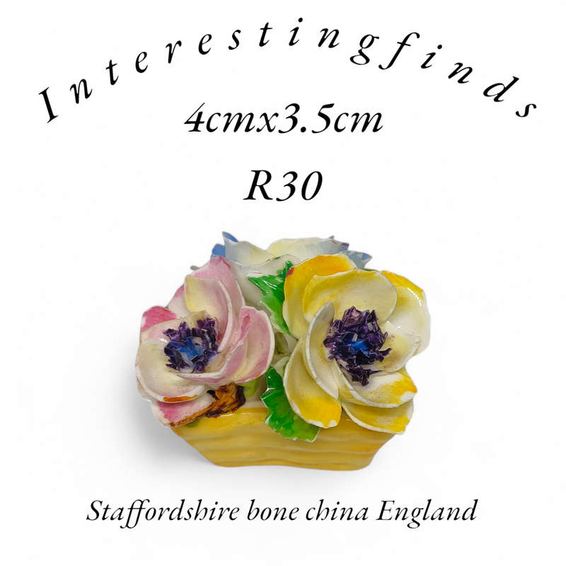 Stunning vintage Staffordshire Royal bone china England miniature flower ornament