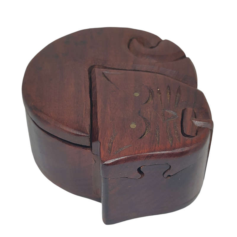Unique wooden cat puzzle box / jewelry box