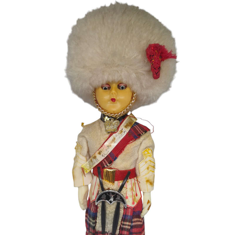 Vintage Scottish guard souvenir doll with sleep eyes