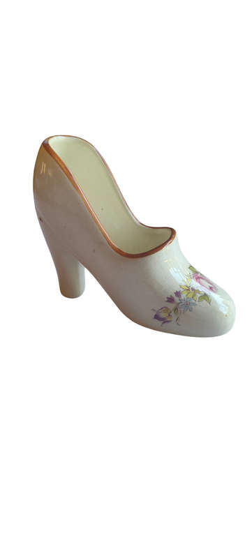 Ceramic shoe planter
