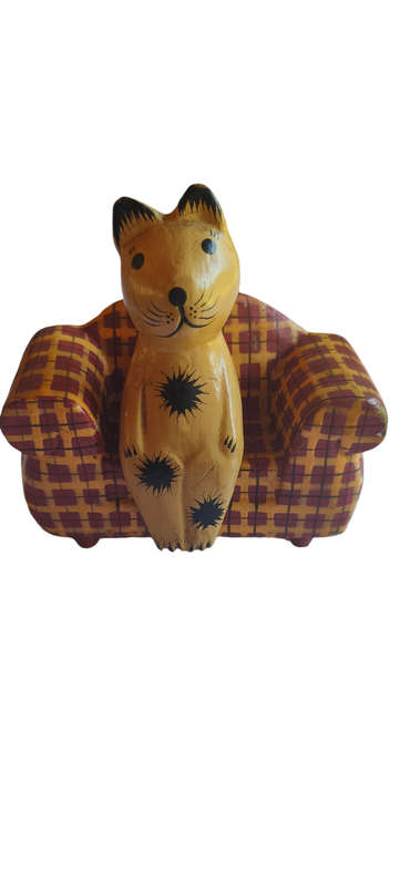 Wooden Cat/dog on couch ornament