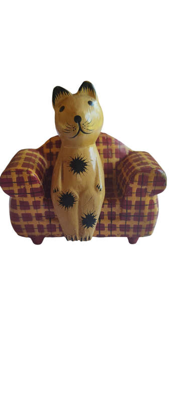 Wooden Cat/dog on couch ornament