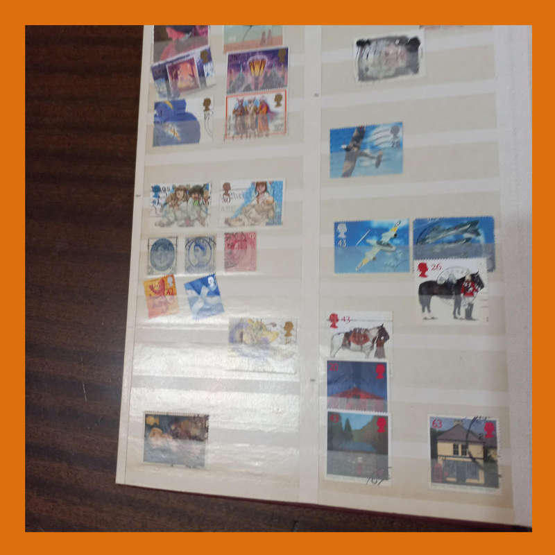 Great Britain in Lighthouse Album  Queen Elizabeth Used Stamps