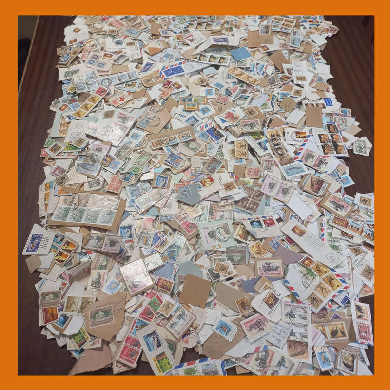 Zimbabwe Accumulation on Piece  1kg with Rhodesian Material