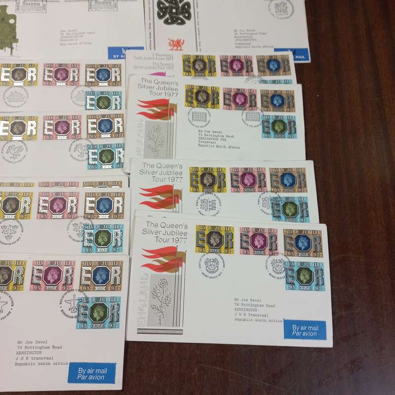 Great Britain First Day Covers - Regional definitive incl and 21 Silver Jubilee covers - R1 Start