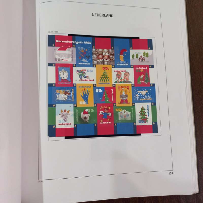 Netherlands collection in DAVO album - R1 Start