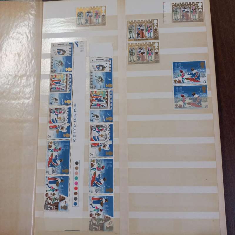 Great Britain in Stock Book Mint and Used - R1 start