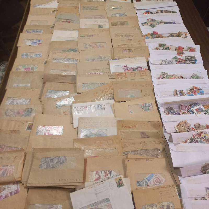 World selection off paper sorted in envelopes - Starting at R1