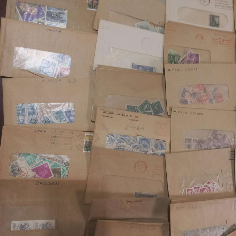 World selection off paper sorted in envelopes - Starting at R1