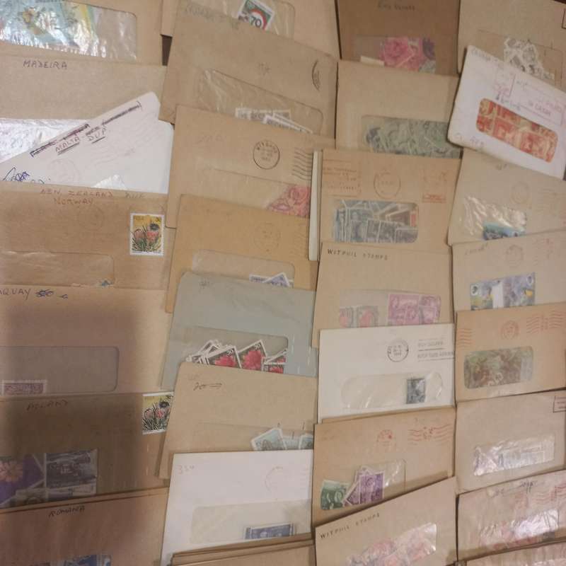 World selection off paper sorted in envelopes - Starting at R1