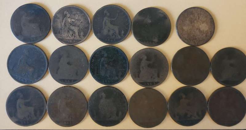 Great Britain ~ One Penny Victoria 1860 to 1874 ~ 17 coins!!