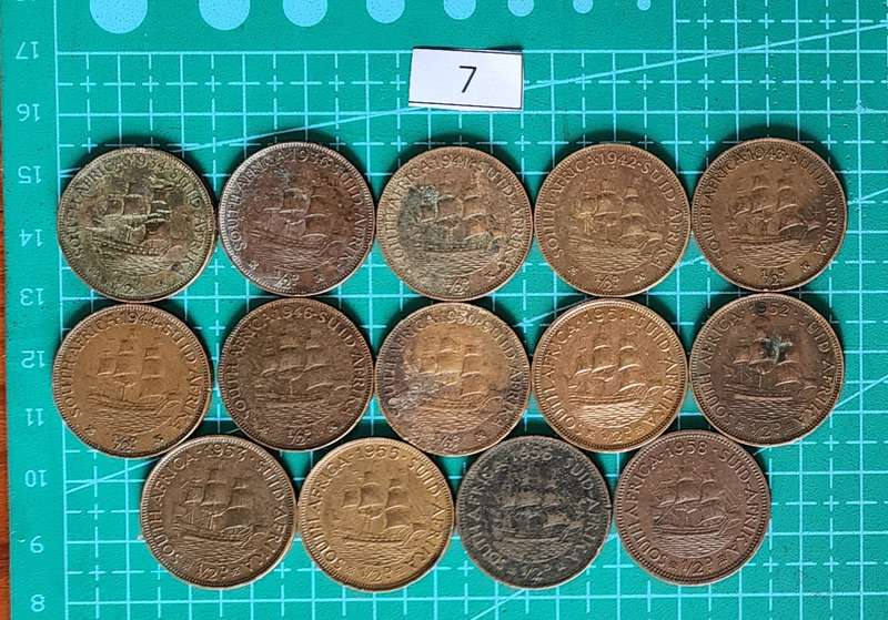 Union Half Penny Set ~ 1/2D ~  13Coins