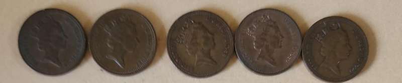 Great Britain ~ One Penny - Elizabeth II ~ non-magnetic ~ 1986-1990
