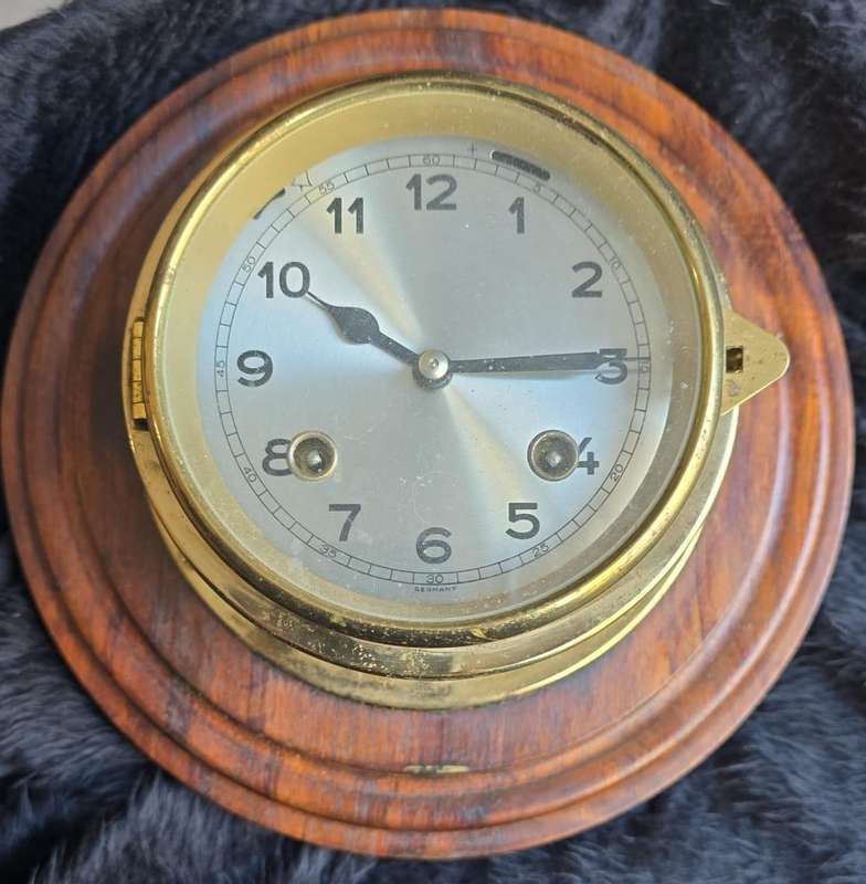 Brass German Ships Clock ~ Working, Chime broken & no speed adjustment