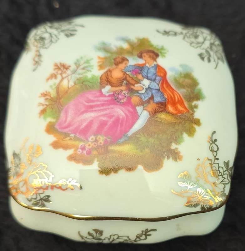Vintage  French Square Porcelain Jewellery ~ Limoges