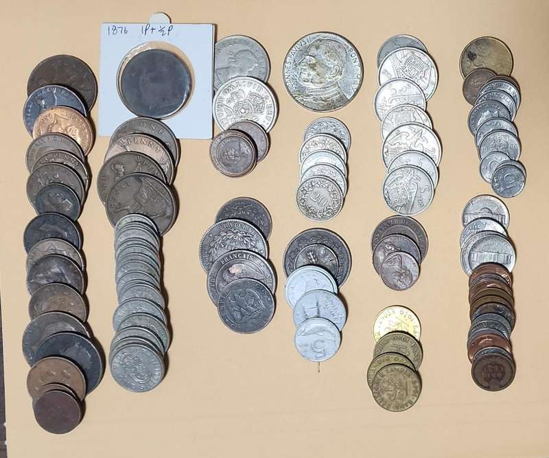 World Treasure Coins ~ 100 high value coins ~ as a lot one bid for all