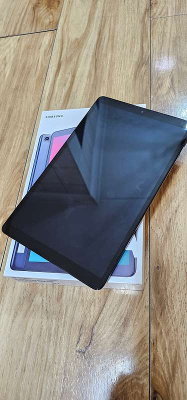 Samsung Galaxy Tab A 2019 SM-T515 (10.1", 32GB/2GB, Wi-Fi + 4G) - Black