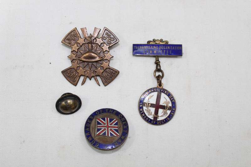 WW1 badges x 4 - details........