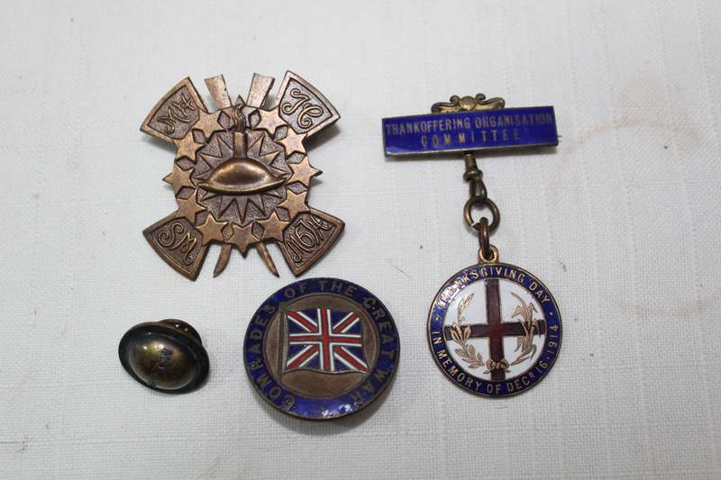 WW1 badges x 4 - details........