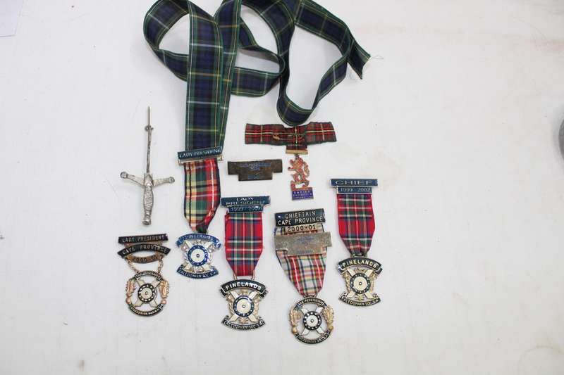 Caledonian Society badges and medallions - take all for R 175!