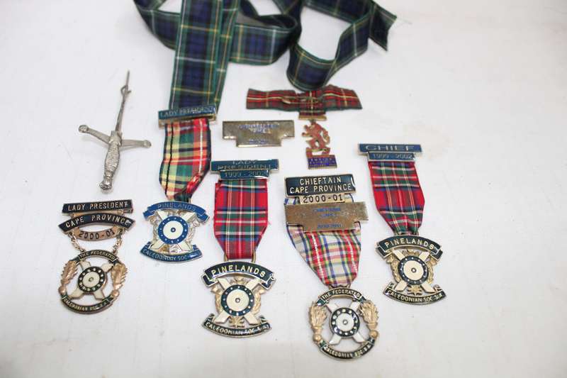 Caledonian Society badges and medallions - take all for R 175!