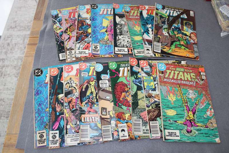 Titans comics.....take all 17 for R 275!!!