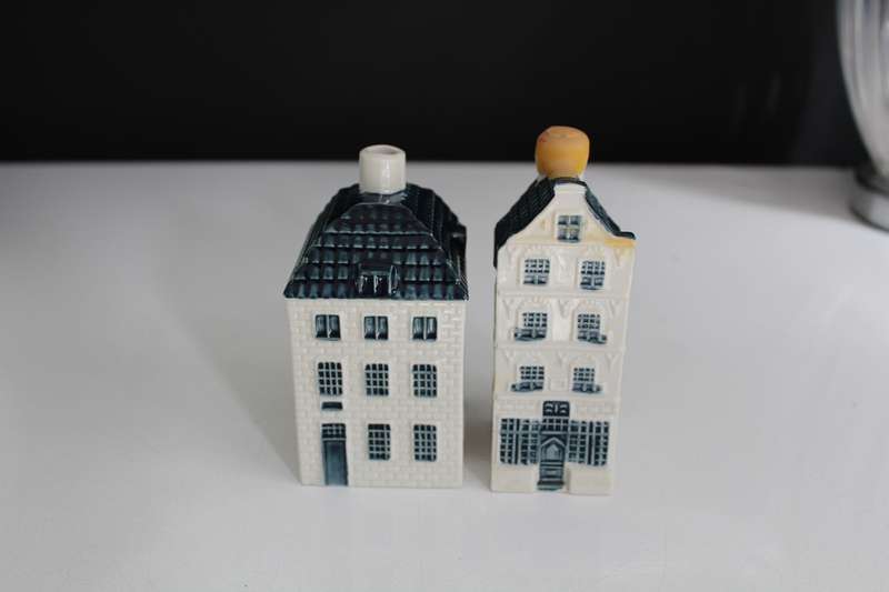FOR HanVos7798 ONLY......KLM 'houses' x 2.....take both for R 500!!