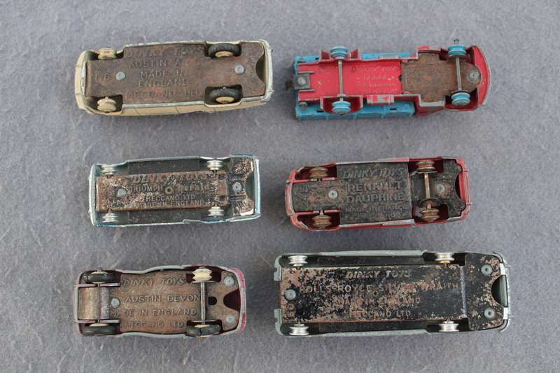 Dinky/Meccano cars x 6......all for R 650!!!!!