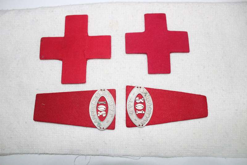 SA Red Cross badges and epaulettes x 2