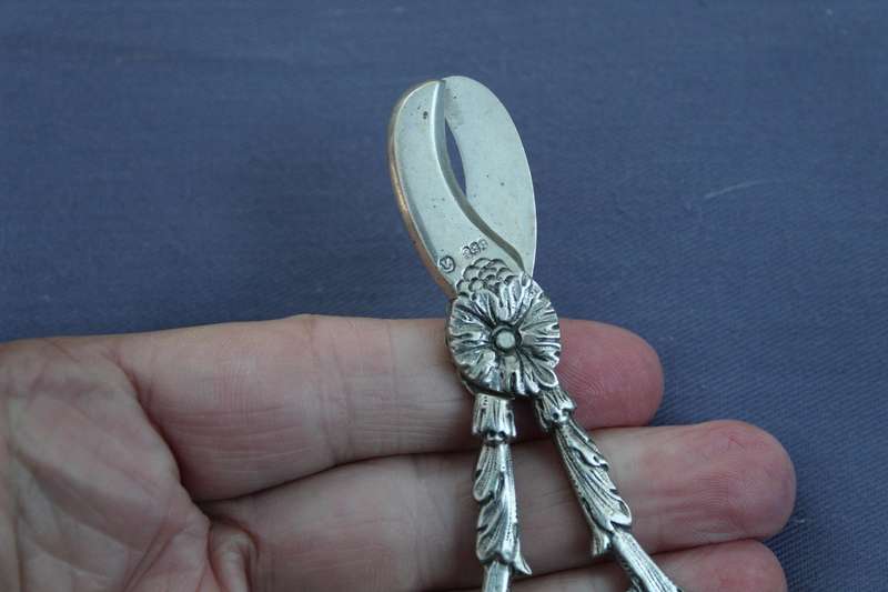 Silver grape scissors - marked .833 (Portugal? Netherlands?)