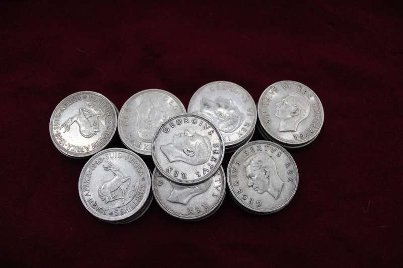 5 Shillings x 29! All 80% silver - take the lot for R 15 000