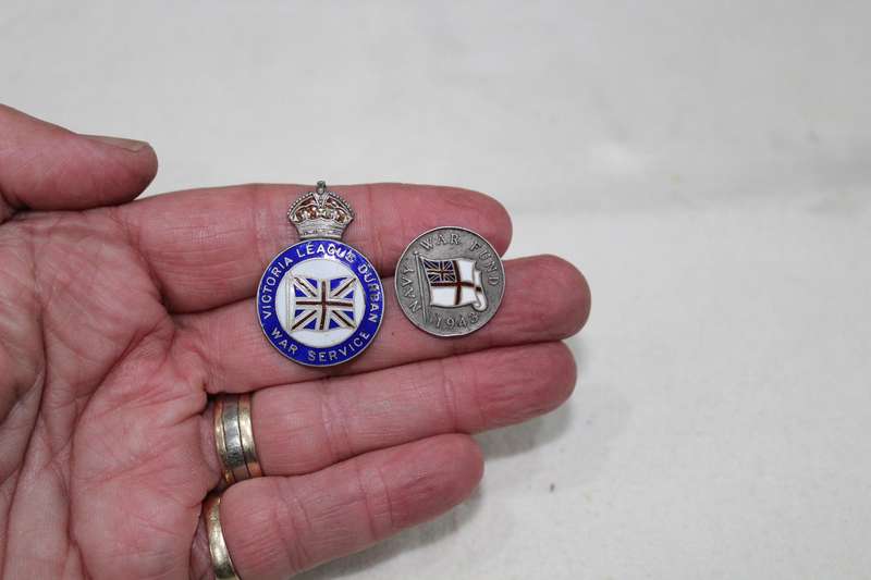 Sterling badges - Navy War Fund and War Services Victoria League