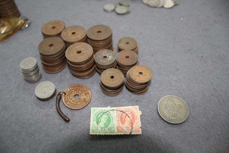 Rhodesia/Southern Rhodesia/Rhodesia and Nyasaland - 2.26kg!!