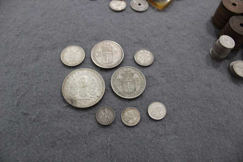 Rhodesia/Southern Rhodesia/Rhodesia and Nyasaland - 2.26kg!!