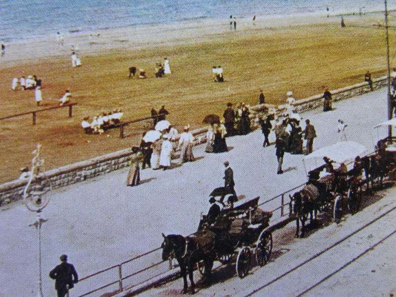 Photochrom Celesque Series POSTCARD - Weston-Super-Mare: Marine Parade