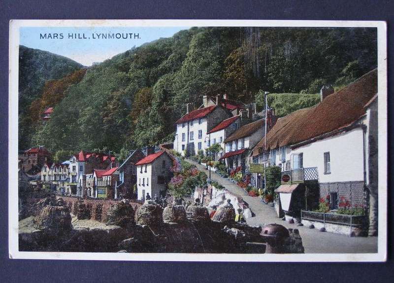 E.T.W. Dennis & Sons POSTCARD - Mars Hill, Lynmouth