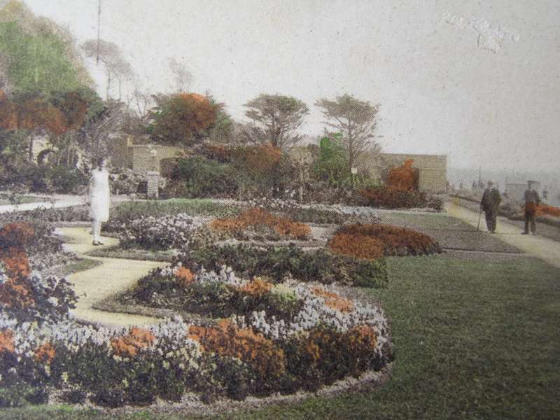W.S. Cowell POSTCARD - The Cliff Gardens, Felixstowe 1931