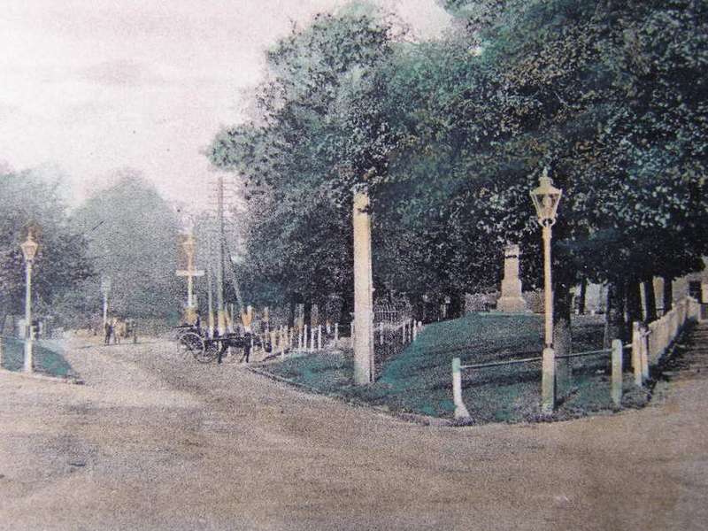 A.S. Series POSTCARD - High Street, Esher