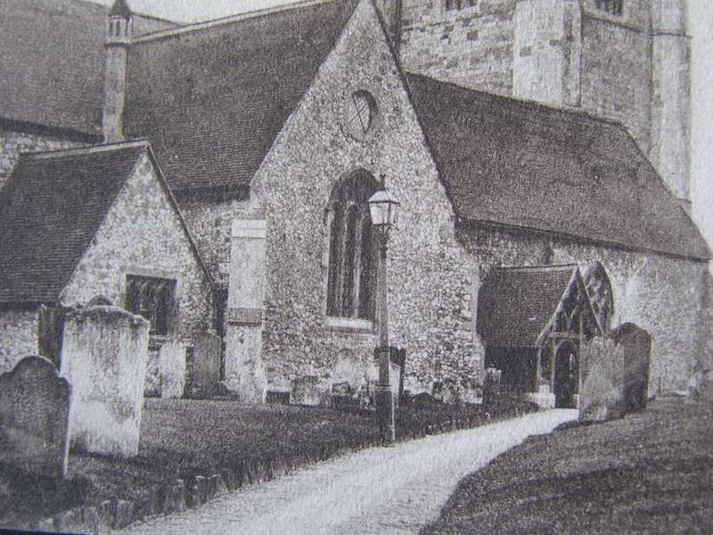 Frith's Series POSTCARD - Farnham Parish Church 1910