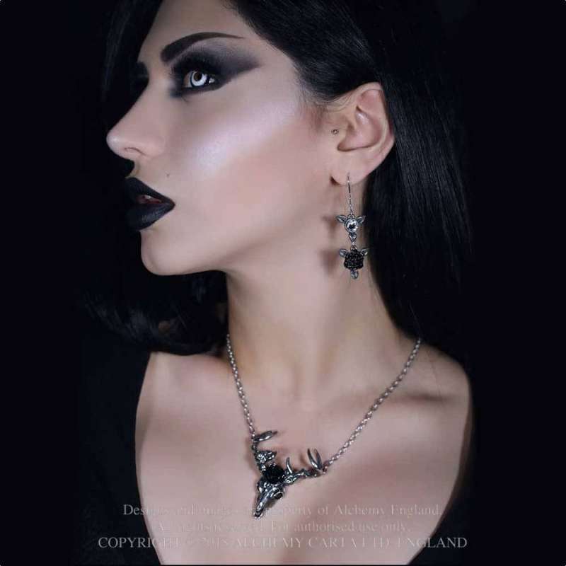 Alchemy Gothic P807 White Hart, Black Rose -- rose garland pewter stag skull necklace
