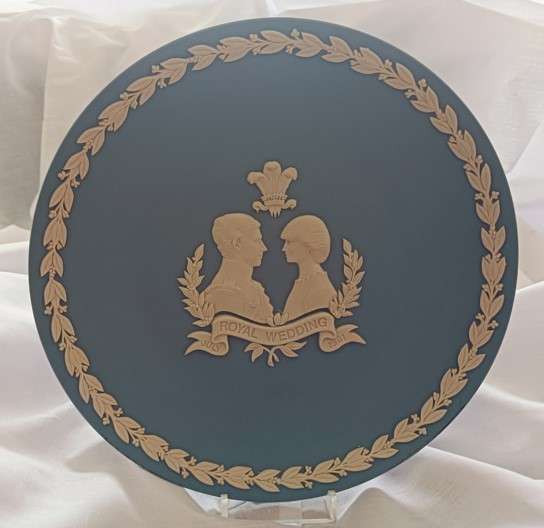 Wedgwood Blue Jasperware - Charles and Diana Royal wedding 1981 - Plate - Make an Offer