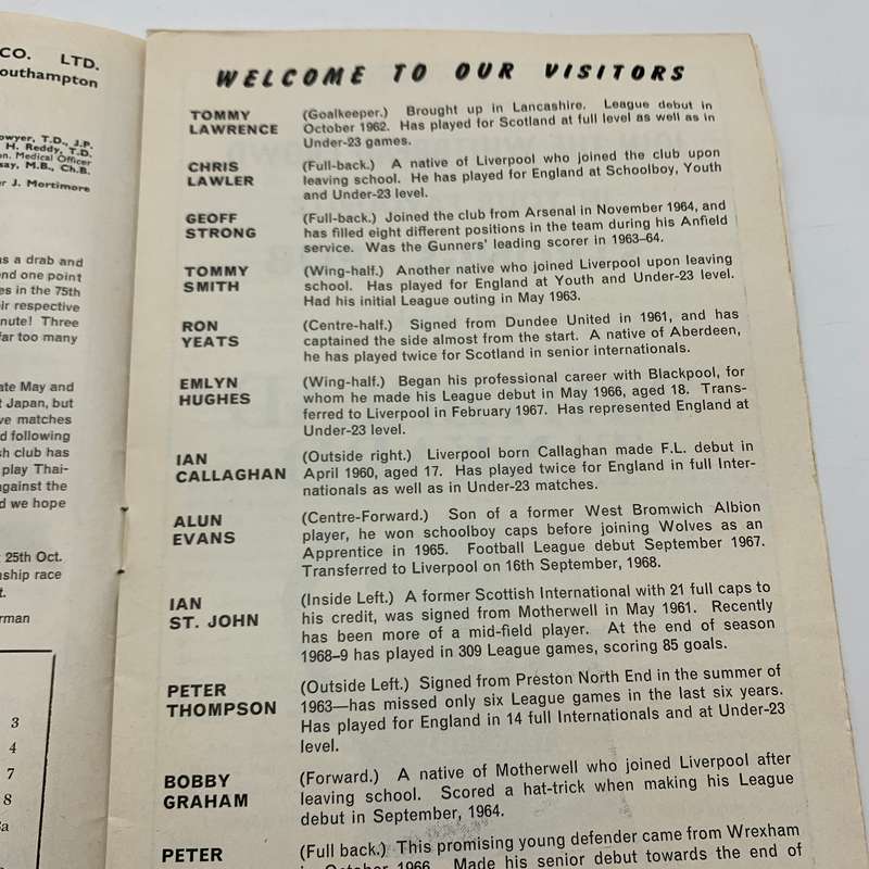 Soccer  1970 'Southampton vs Liverpool' Official Programme
