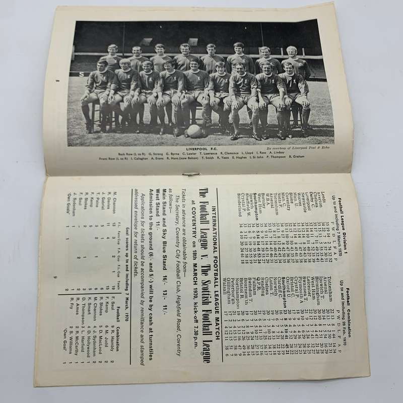 Soccer  1970 'Southampton vs Liverpool' Official Programme
